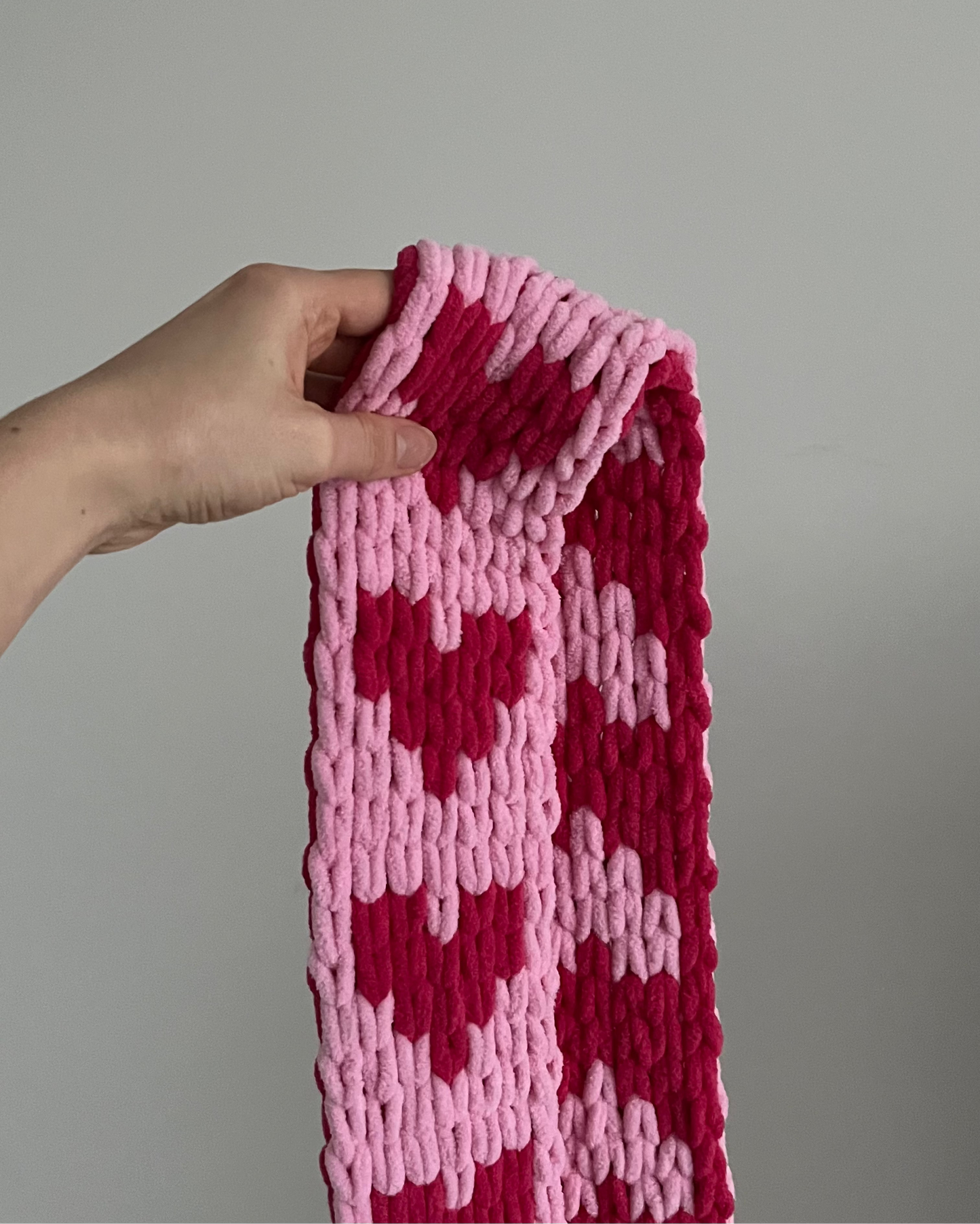 Scarf "Two Colours Of My Heart" – Free Hand Knitting Pattern (PDF)