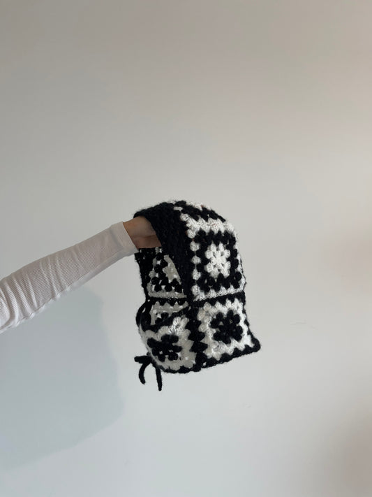 Granny Squares Balaclava – Crochet Pattern (PDF)