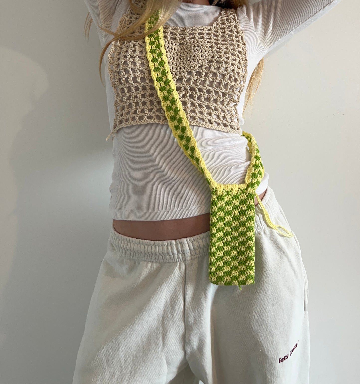 Lila Phone Holder – Crochet Pattern (PDF)