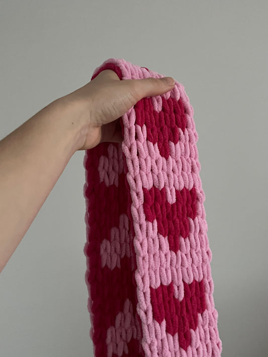 Scarf "Two Colours Of My Heart" – Free Hand Knitting Pattern (PDF)