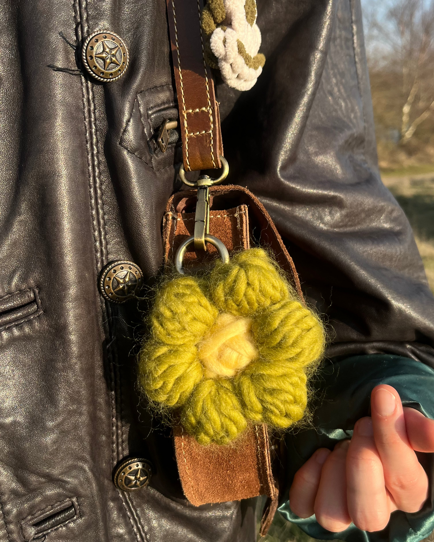 Wool Flowers – Crochet Pattern (PDF)